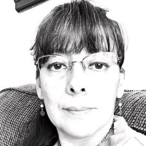 Meet your Posher, Fatima